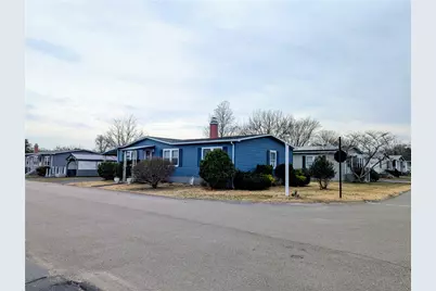 44 Castle Road, Attleboro, MA 02703 - Photo 2