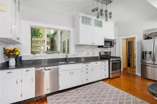 24 Rumstick Dr, Barrington, RI 02806 - Photo 16