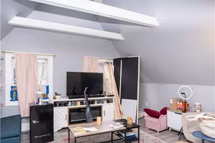 182 Adelaide Ave, Providence, RI 02907 - Photo 2