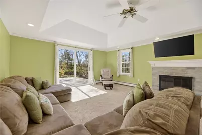 13 Pigeon Hill Cove, Hopkinton, RI 02808 - Photo 4