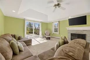 13 Pigeon Hill Cove, Hopkinton, RI 02808 - Photo 4