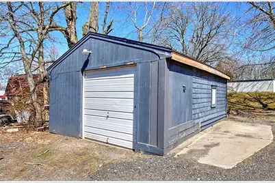 628 Metacom Avenue, Warren, RI 02885 - Photo 10