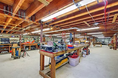 628 Metacom Avenue, Warren, RI 02885 - Photo 18