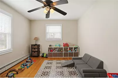 5 State Street, Pawtucket, RI 02861 - Photo 16