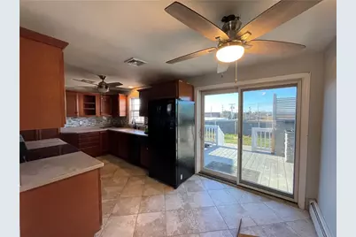 9 Wilson Road, Middletown, RI 02842 - Photo 4