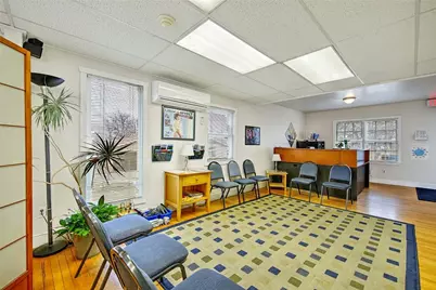 606 Metacom Avenue, Warren, RI 02885 - Photo 32