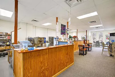 606 Metacom Avenue, Warren, RI 02885 - Photo 22