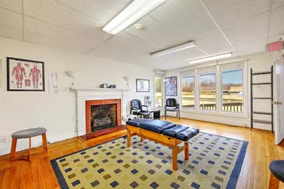 606 Metacom Avenue, Warren, RI 02885 - Photo 30