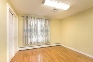 36 Great Oak Dr, Warwick, RI 02886 - Photo 20