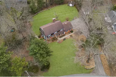 8 Gladridge Drive, East Greenwich, RI 02818 - Photo 2
