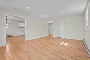 176 Horse Neck Rd, Warwick, RI 02889 - Photo 12