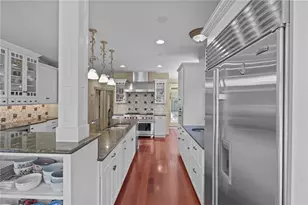 74 Bayberry Rd, Narragansett, RI 02882 - Photo 8