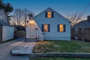 190 Wardlaw Ave, Providence, RI 02908 - Photo 24