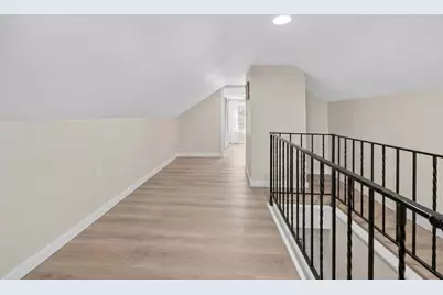 190 Wardlaw Avenue, Providence, RI 02908 - Photo 16