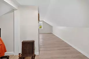 190 Wardlaw Ave, Providence, RI 02908 - Photo 18