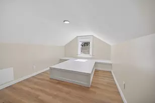 190 Wardlaw Ave, Providence, RI 02908 - Photo 14