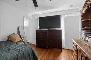 277 Ward St, Woonsocket, RI 02895 - Photo 14