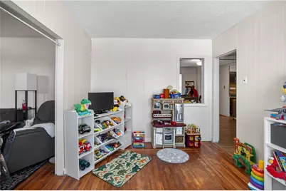 277 Ward Street, Woonsocket, RI 02895 - Photo 8