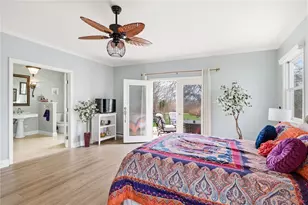 553 Bellevue Ave, Newport, RI 02840 - Photo 22