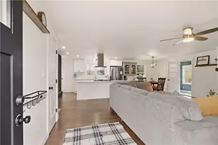 739 E Rd, Tiverton, RI 02878 - Photo 4