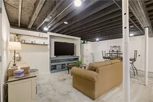 739 E Rd, Tiverton, RI 02878 - Photo 26
