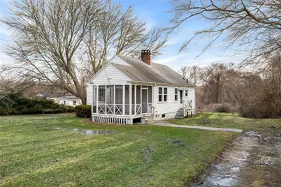 20 Maple Avenue, Little Compton, RI 02837 - Photo 2