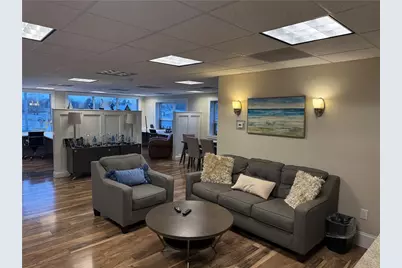 655 Main Street #207, East Greenwich, RI 02818 - Photo 2