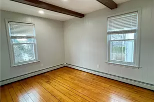 26 Norris Ave, Pawtucket, RI 02861 - Photo 6