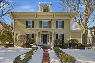 28 Kay St, Newport, RI 02840 - Photo 1