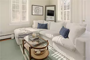 28 Kay St, Newport, RI 02840 - Photo 8