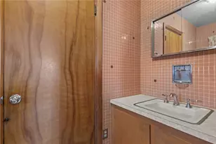 15 Cranberry St, North Providence, RI 02904 - Photo 28