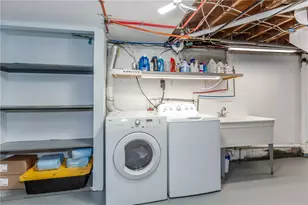 45 Dover St, Pawtucket, RI 02860 - Photo 28