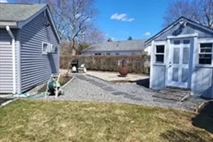 200 Underwood Ave, Warwick, RI 02888 - Photo 6