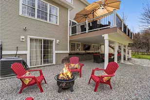 52 Hummingbird Ln, Cranston, RI 02921 - Photo 40