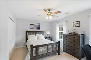52 Hummingbird Ln, Cranston, RI 02921 - Photo 30