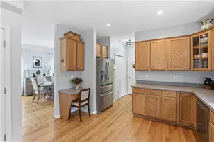 52 Hummingbird Ln, Cranston, RI 02921 - Photo 12