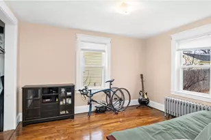 103 Oakland Ave, Cranston, RI 02910 - Photo 12