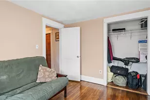 103 Oakland Ave, Cranston, RI 02910 - Photo 14