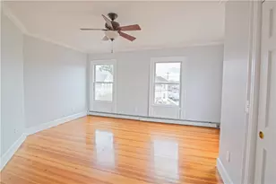 17 West St, Westerly, RI 02891 - Photo 12