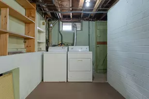 63 Cul De Sac Way, East Providence, RI 02915 - Photo 28