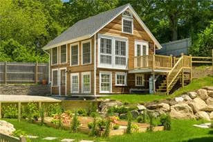 17 E Hills Rd, Westerly, RI 02891 - Photo 28