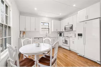 42 Mann Avenue #2, Newport, RI 02840 - Photo 2