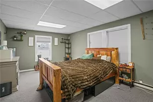 1010 Warwick Ave, Warwick, RI 02888 - Photo 18