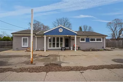 1010 Warwick Avenue, Warwick, RI 02888 - Photo 1