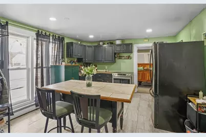 1010 Warwick Avenue, Warwick, RI 02888 - Photo 4