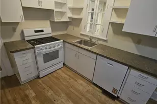 138 Martin St, East Providence, RI 02914 - Photo 4