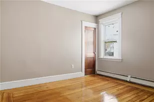 297 Vermont Ave, Providence, RI 02905 - Photo 8