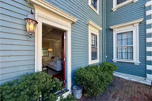 367 Benefit St, Providence, RI 02903 - Photo 4