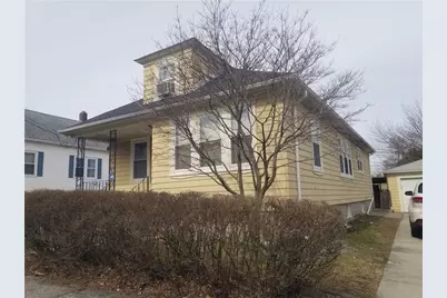 27 Hillcrest Avenue, Pawtucket, RI 02860 - Photo 4