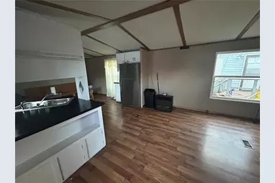 245 Manton Street, Pawtucket, RI 02861 - Photo 4